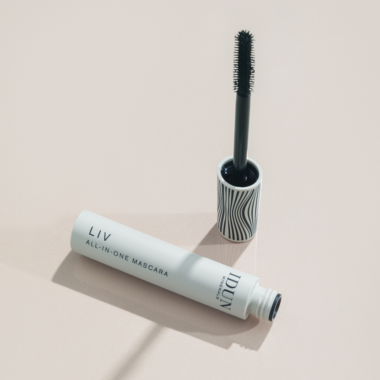 LIV ALL-IN-ONE MASCARA - By Baano
