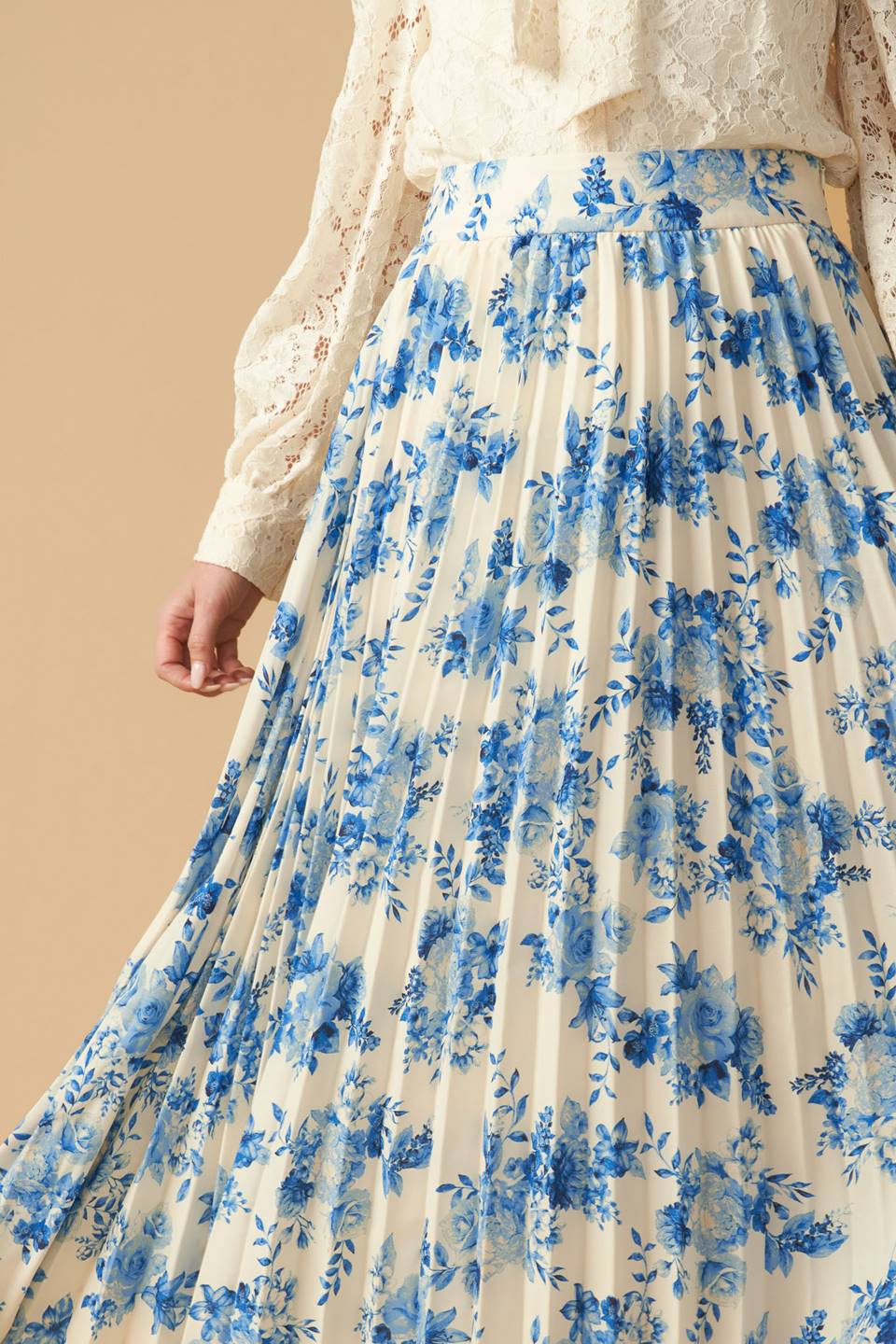 STARS IN MY HEART WOVEN MIDI SKIRT - By Baano