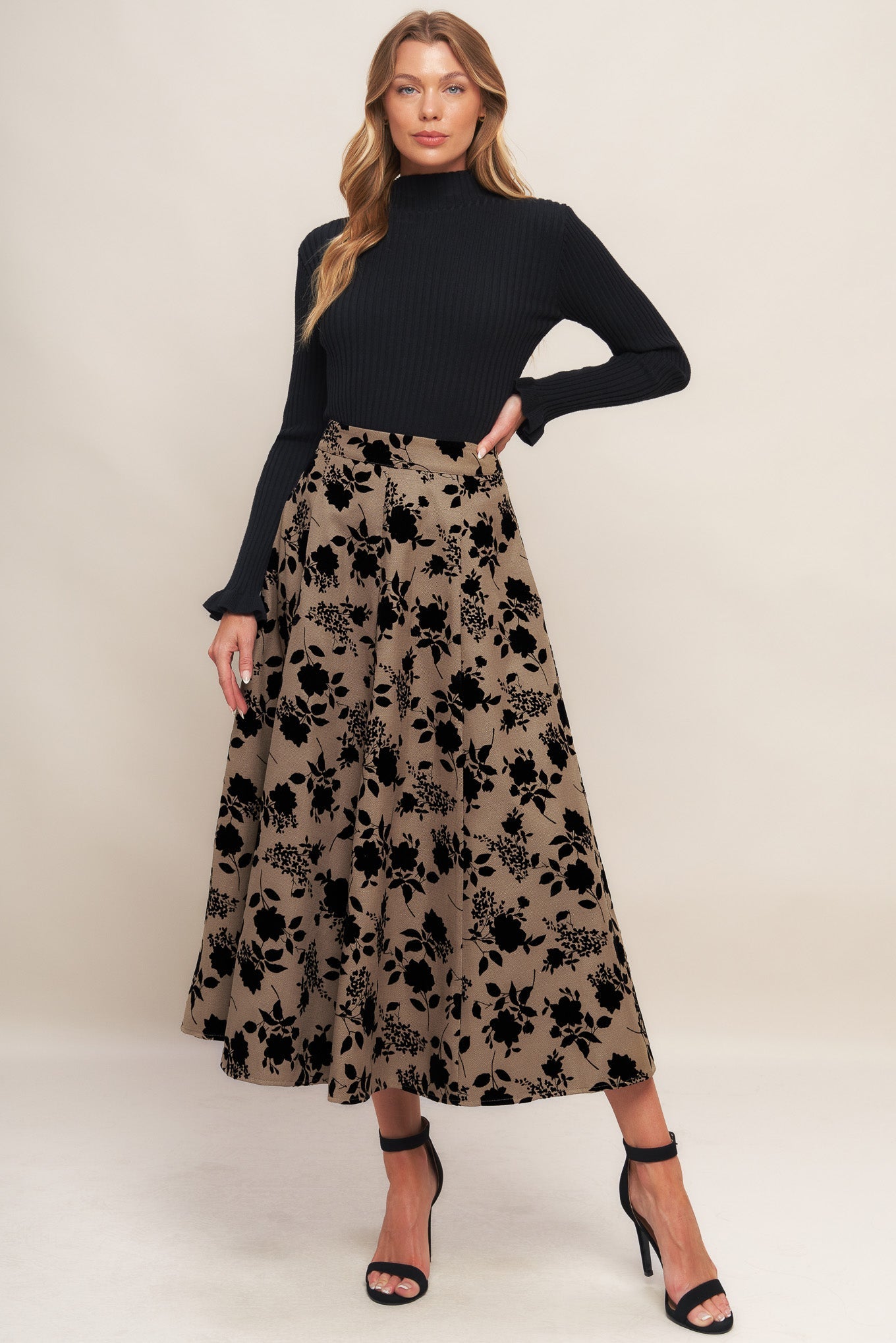 CLASSIC BLOOM LOOK WOVEN FLOCKING CIRCLE SKIRT - By Baano