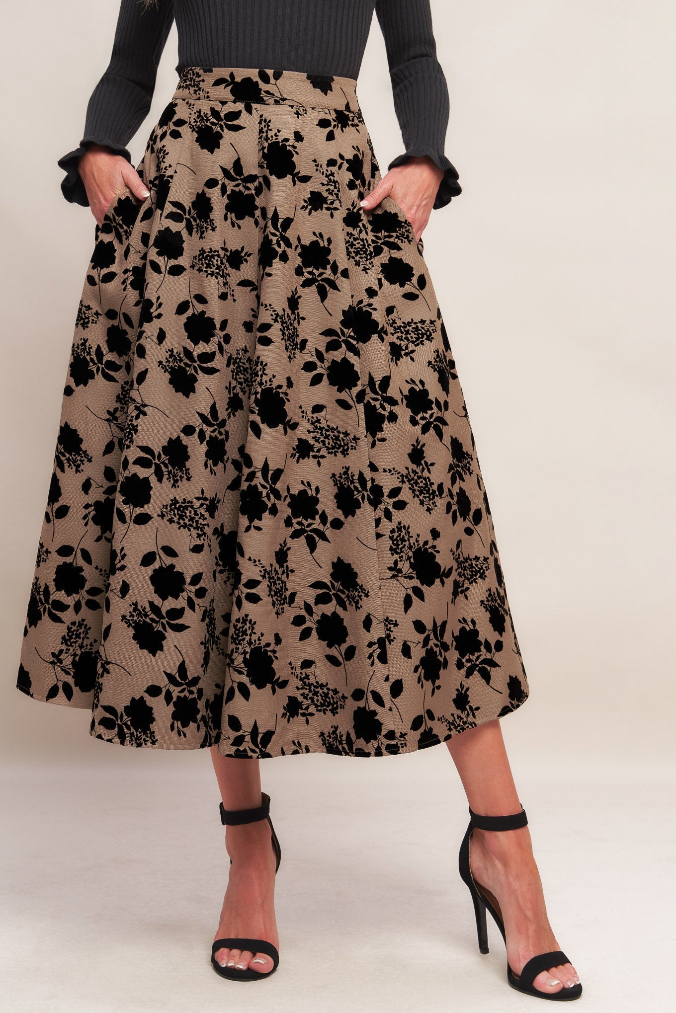 CLASSIC BLOOM LOOK WOVEN FLOCKING CIRCLE SKIRT - By Baano