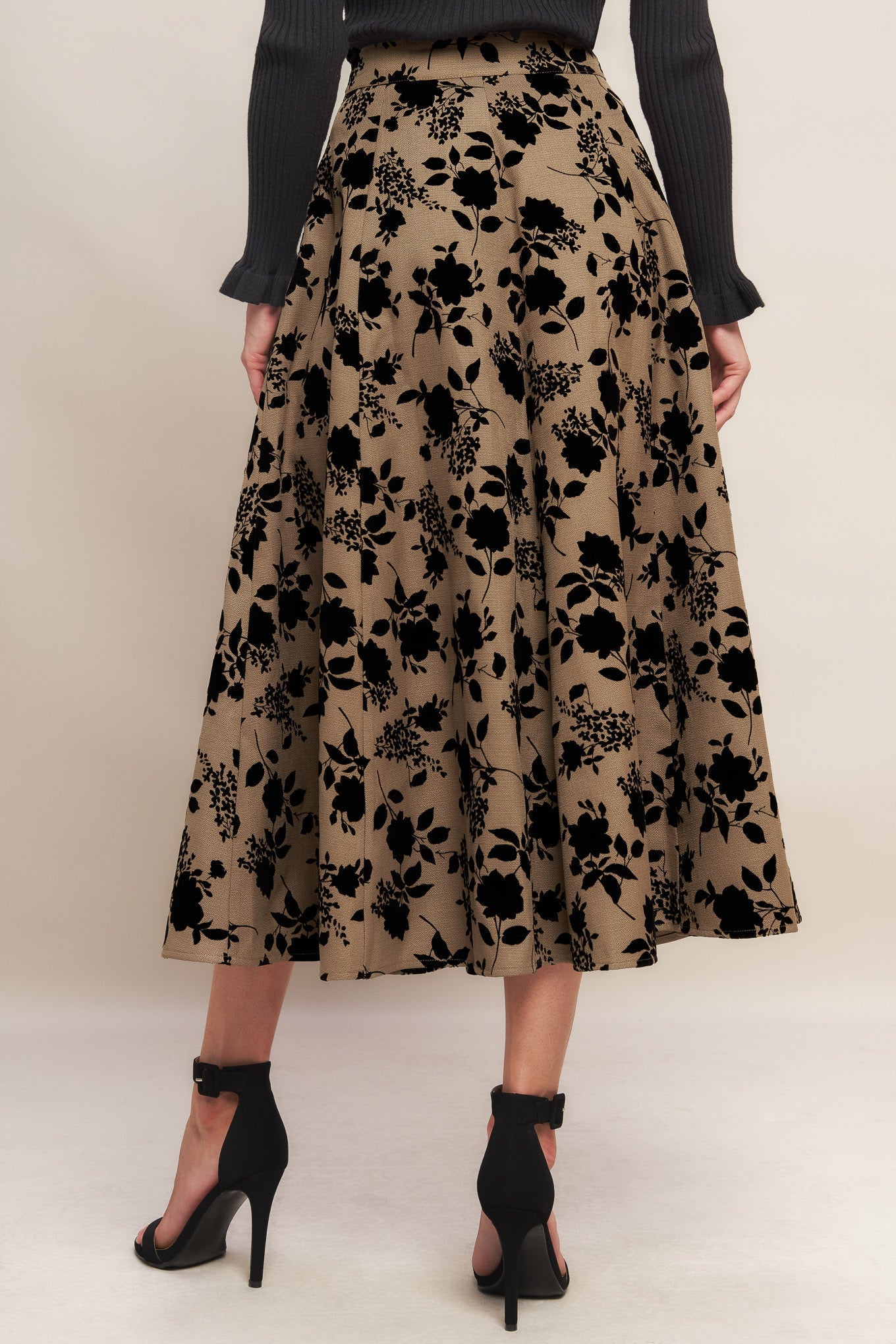 CLASSIC BLOOM LOOK WOVEN FLOCKING CIRCLE SKIRT - By Baano