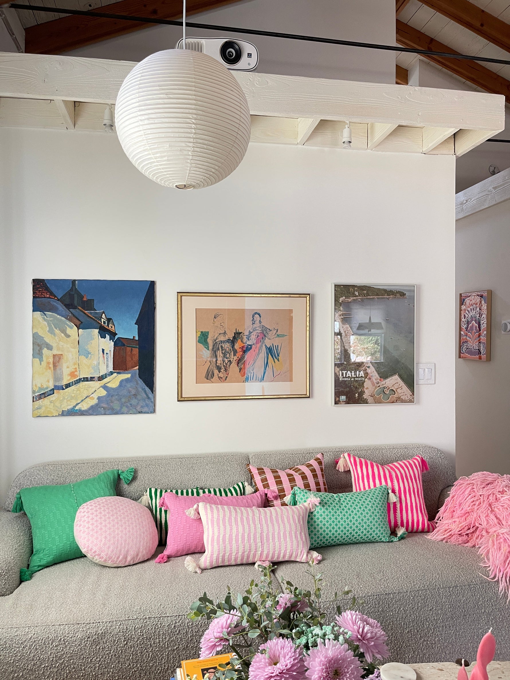 Antigua Pillow - Bubblegum Pink