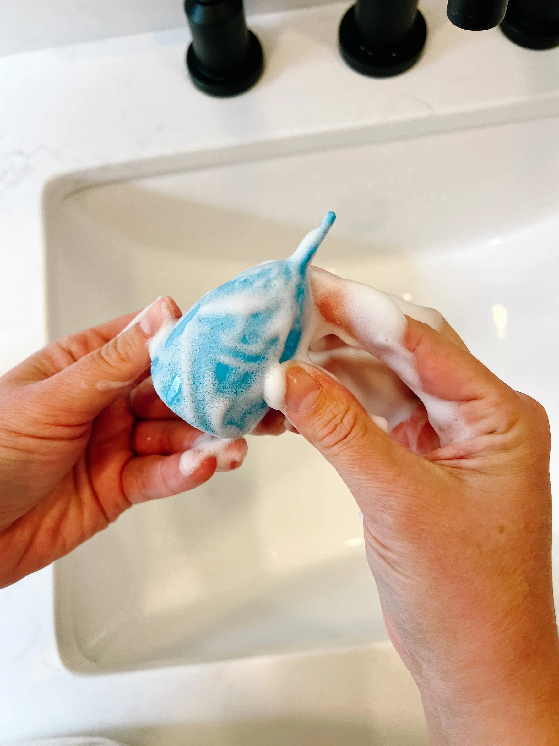 Silicone Safe Foaming Cleanser Poppins Period