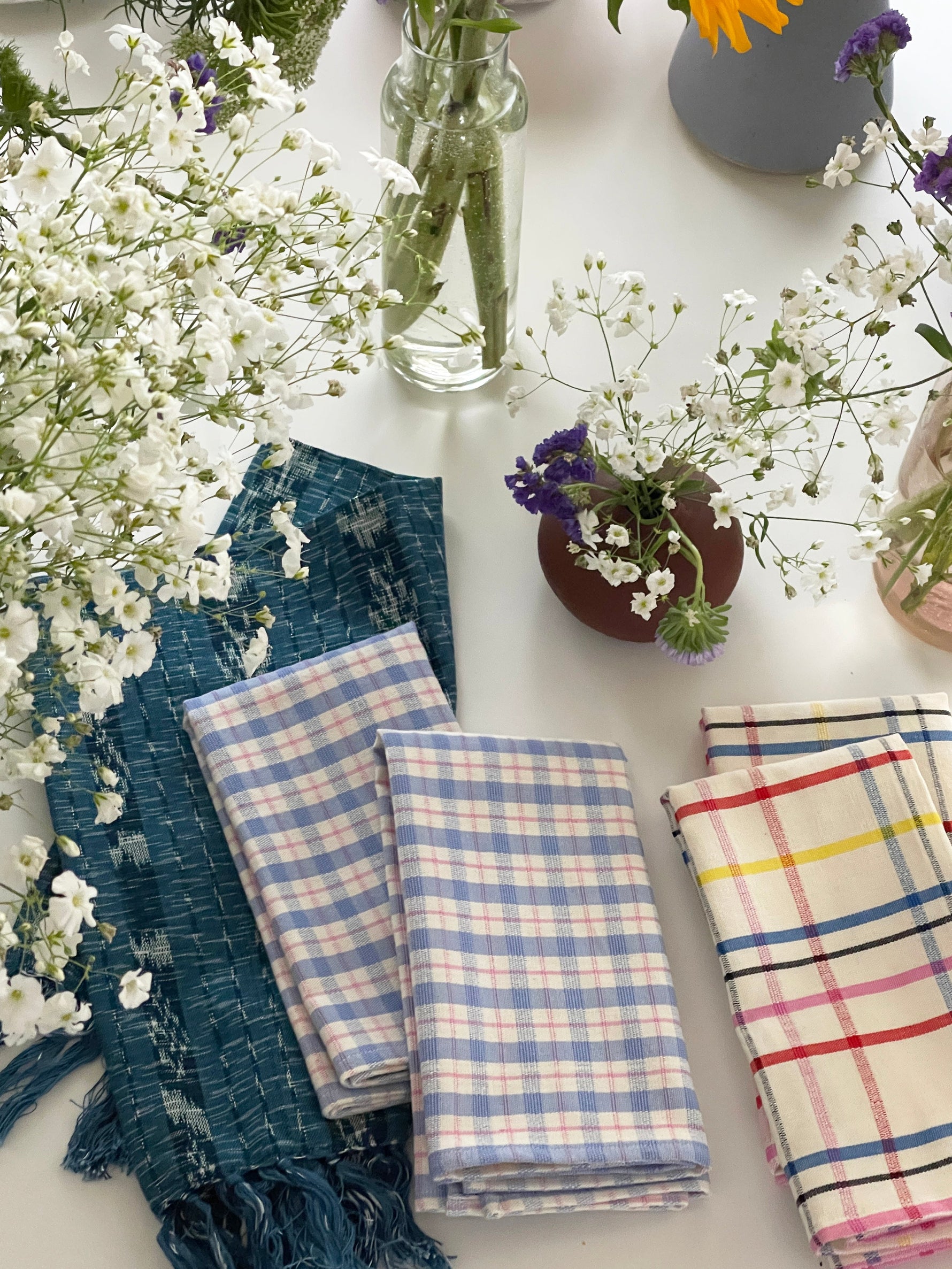 Sofia Plaid Dinner Napkin in Periwinkle Blue and Pink