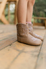 The Cowboy Boot - By Baano