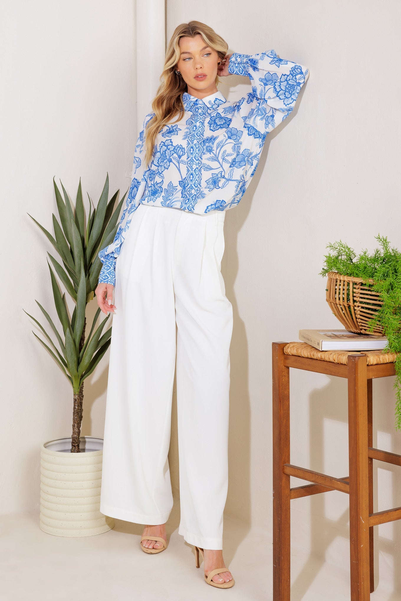 HOW CAN IT BE WOVEN PANTS - By Baano