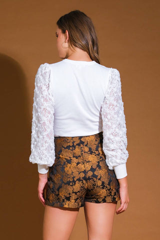 IN THE CHORUS WOVEN SKORT - By Baano