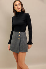 PARIS STRUCTURE WOVEN SKORT - By Baano