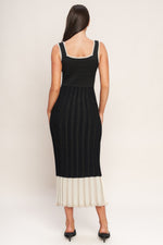 NOIR ÉCLAT SWEATER KNIT MIDI DRESS