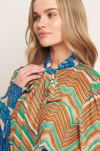 PICKING DAISIES WOVEN TOP - By Baano