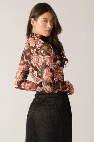 FIRESIDE CHATS STRETCH LACE TOP - By Baano