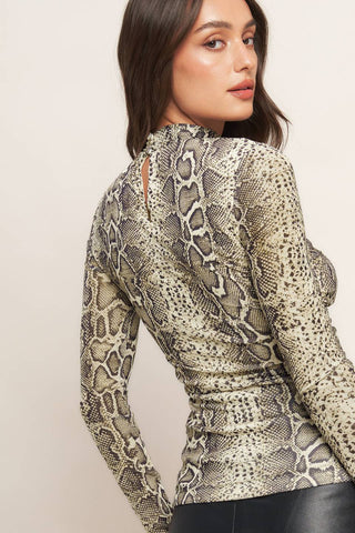 URBAN VENOM CHIC KNIT TOP - By Baano