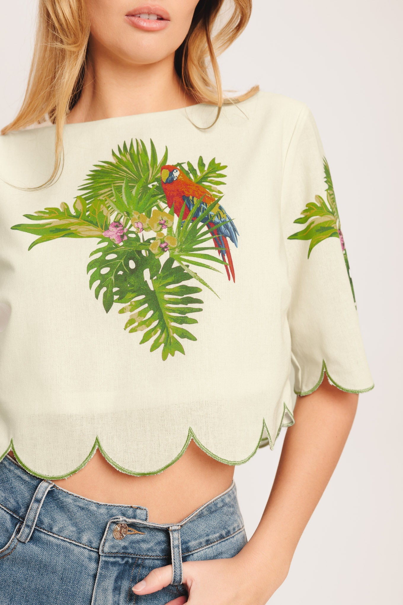 ISLAND ELEGANCE WOVEN CROP TOP