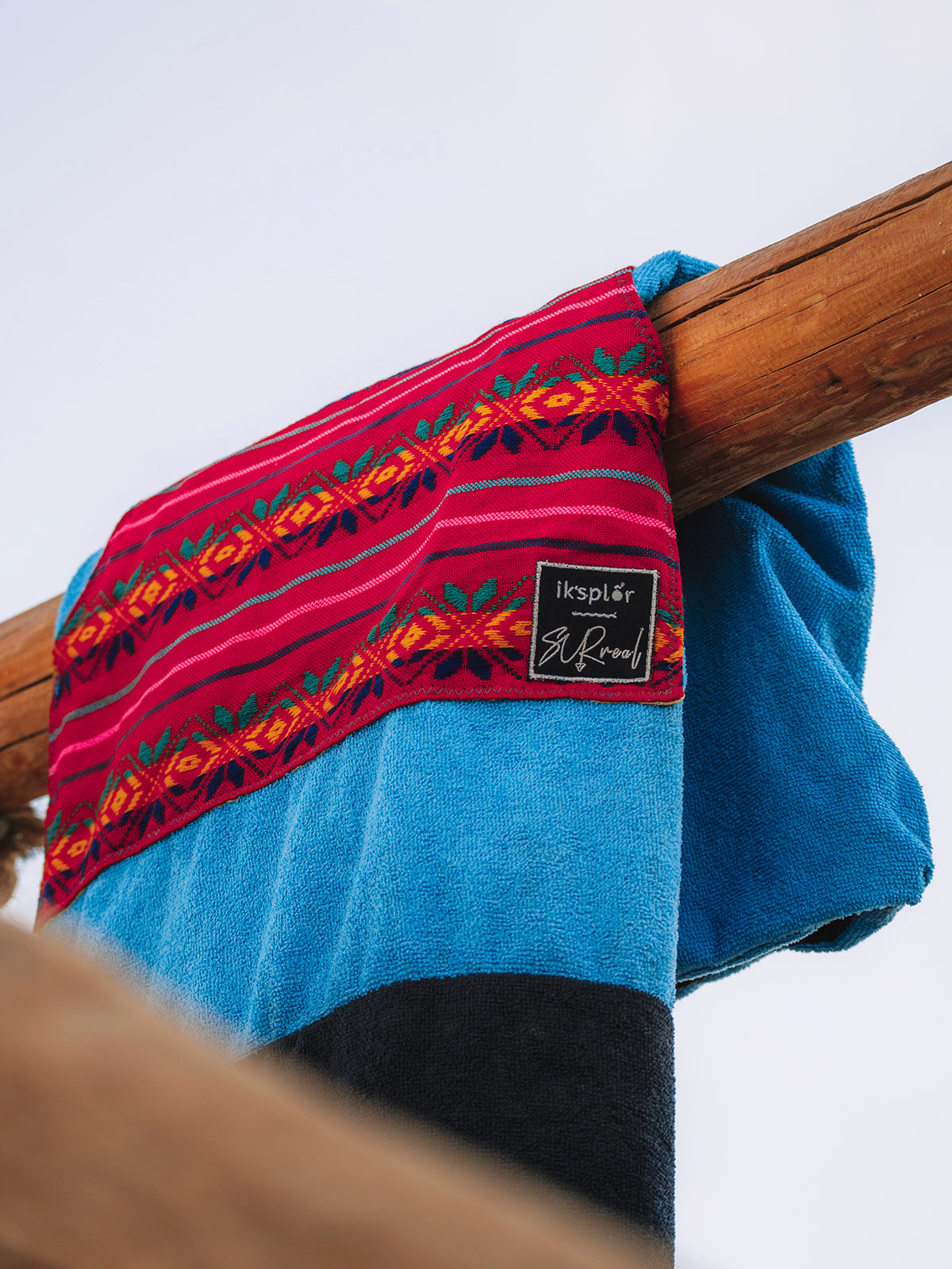 Iksplor x SURreal Towel Poncho: Unisex