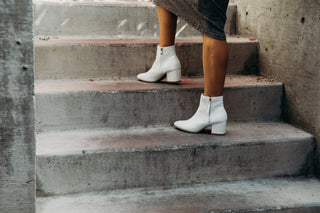 Zuma | White