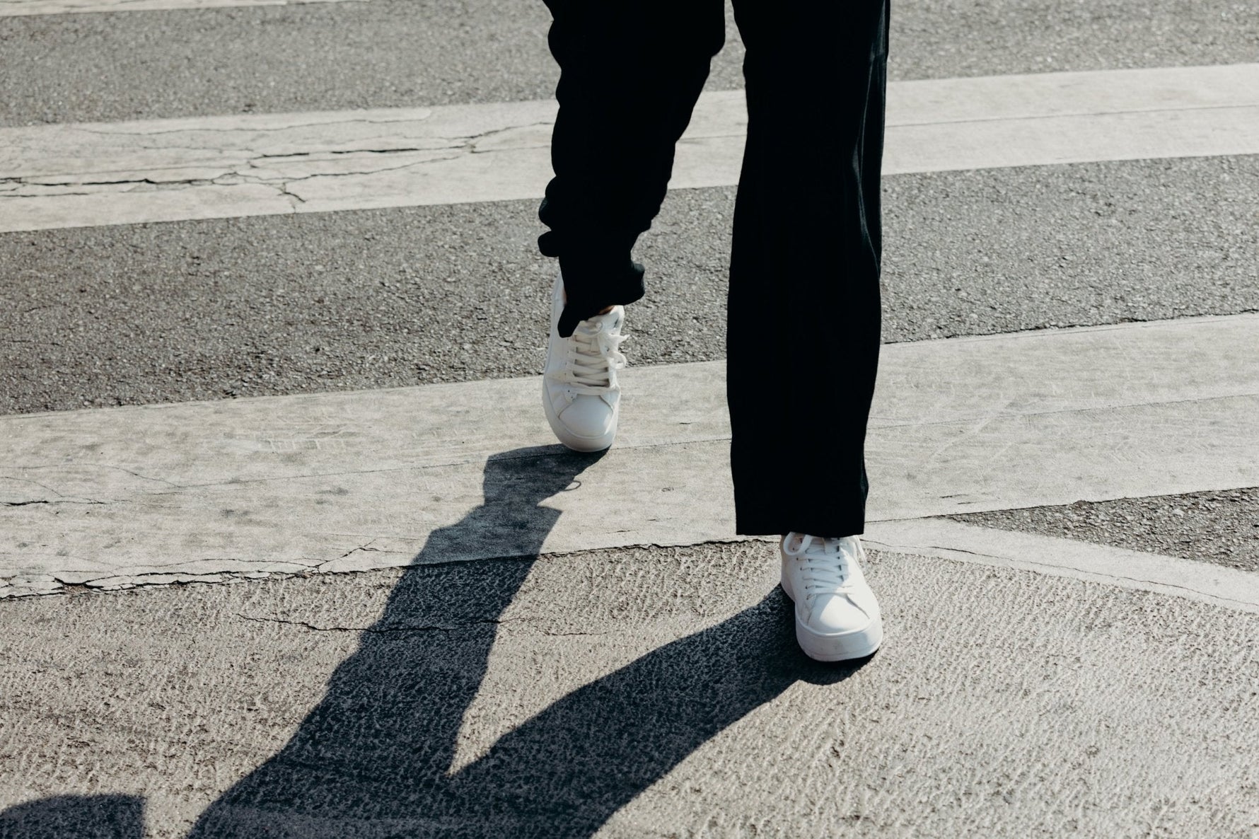 Hero | White J.Adams