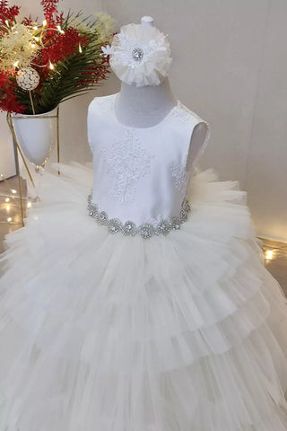 Glamourous Grace