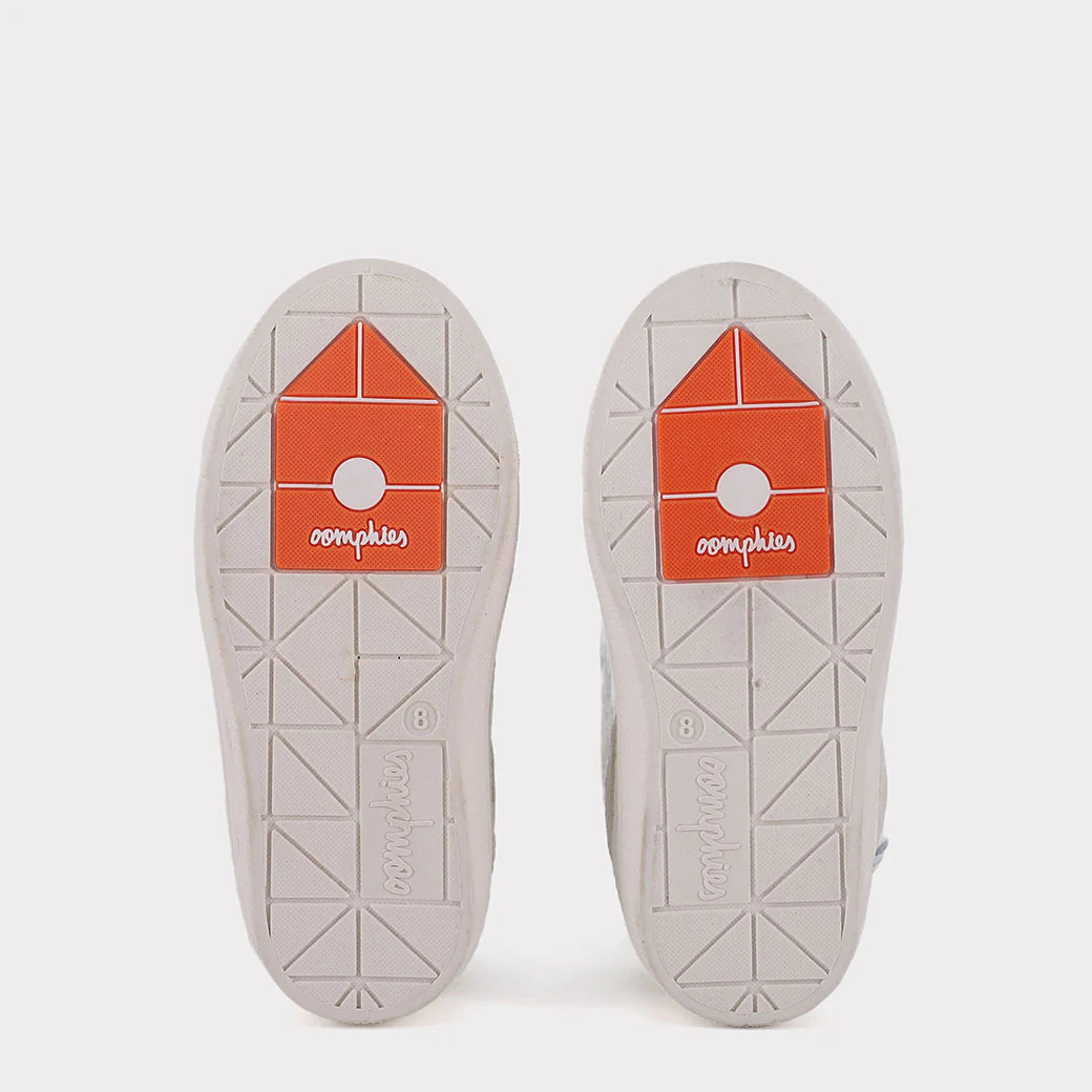 Kami Girls Hook & Loop Sneaker