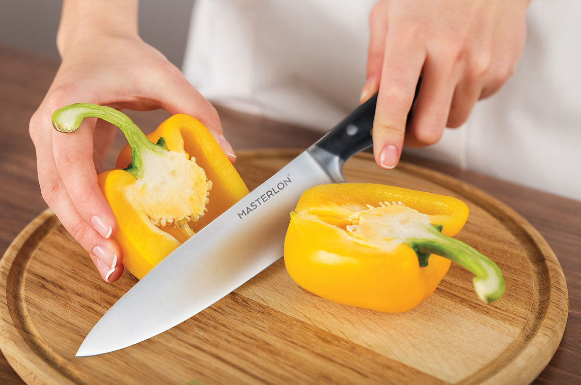 MASTERPAN Chef's Knife With Stainless Steel blade & Cover, 8