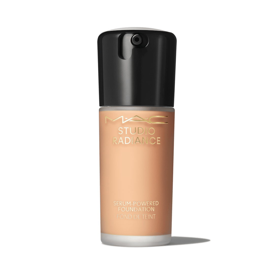 Mac Studio Radiance Serum-Powered Foundation -NW30
