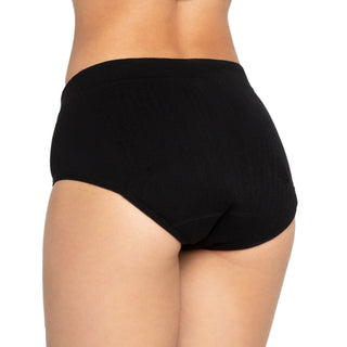 The Bikini Period. in Sporty Stretch For Heavy Flows - Glamourous Grace