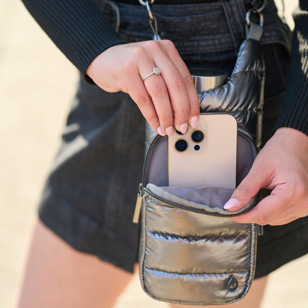 Pewter Glossy HydroBag® with Camo Strap