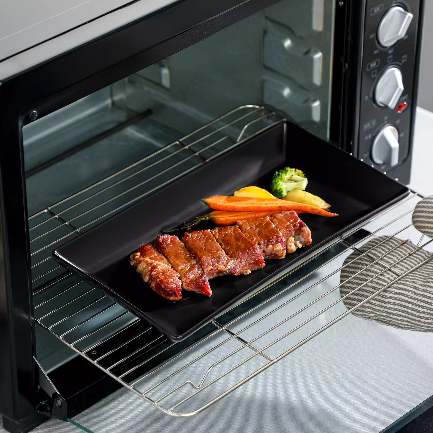 3 Tier Black Server With Plates