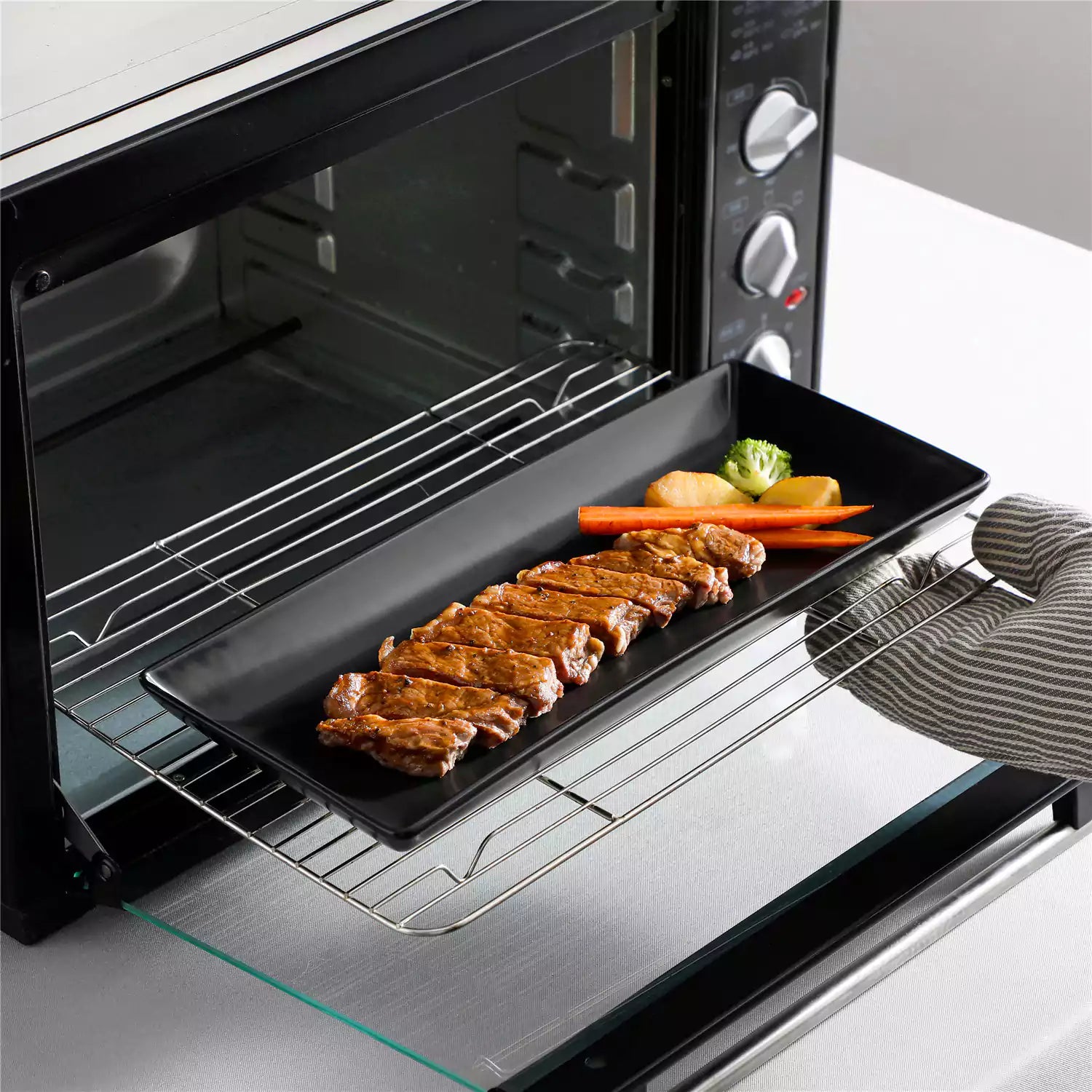 3 Tier Black Server With Plates