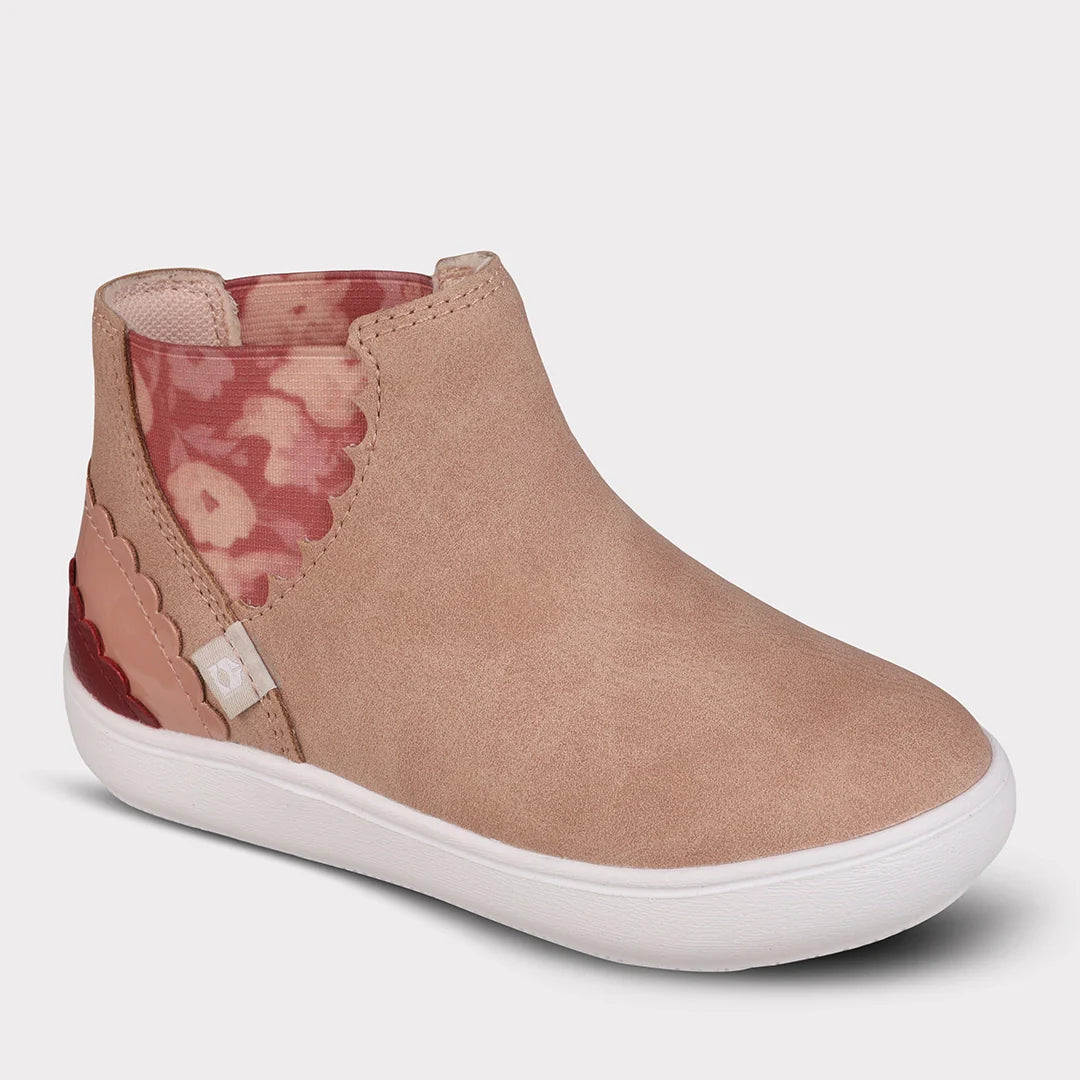 Quinta Girls Pull-On Boot