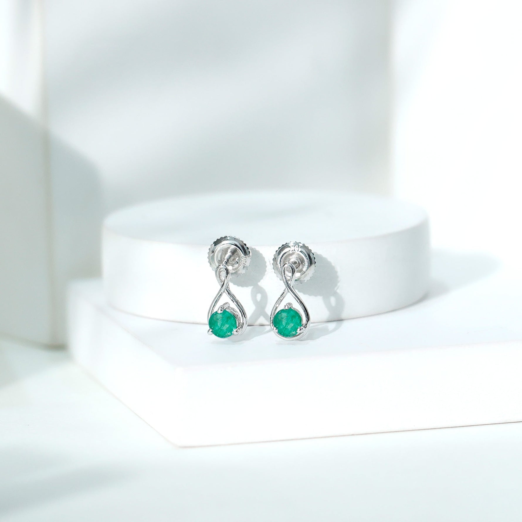 0.75 CT Round Cut Emerald Solitaire Infinity Stud Earrings