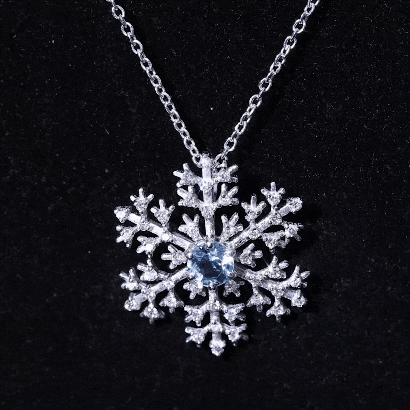 1 CT Snowflake Pendant Necklace with Aquamarine and Diamond