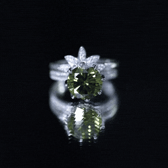 Lab Grown Green Sapphire Flower Wedding Ring Set with Moissanite