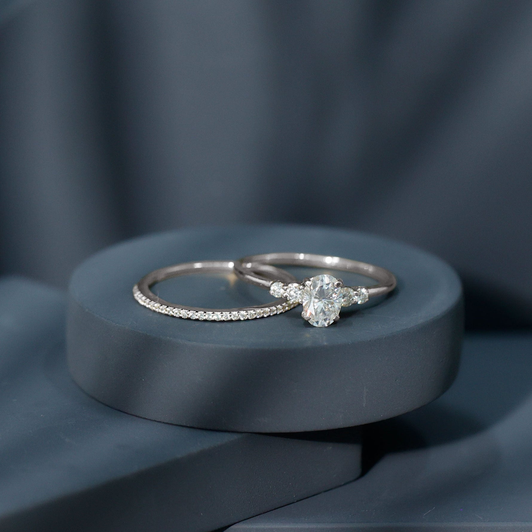 Certified 5X7 MM Oval Lab Grown Diamond Bridal Ring Set