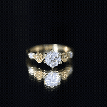 Certified Lab Grown Diamond Engagement Ring With Floral Design