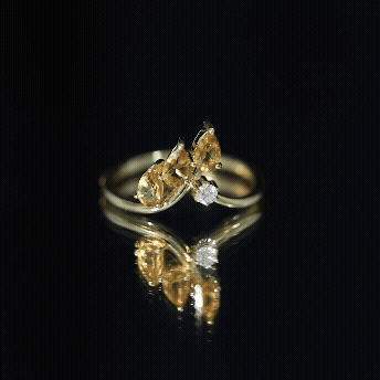 Certified Pear Shaped Citrine Ring Guard with Lab Diamond