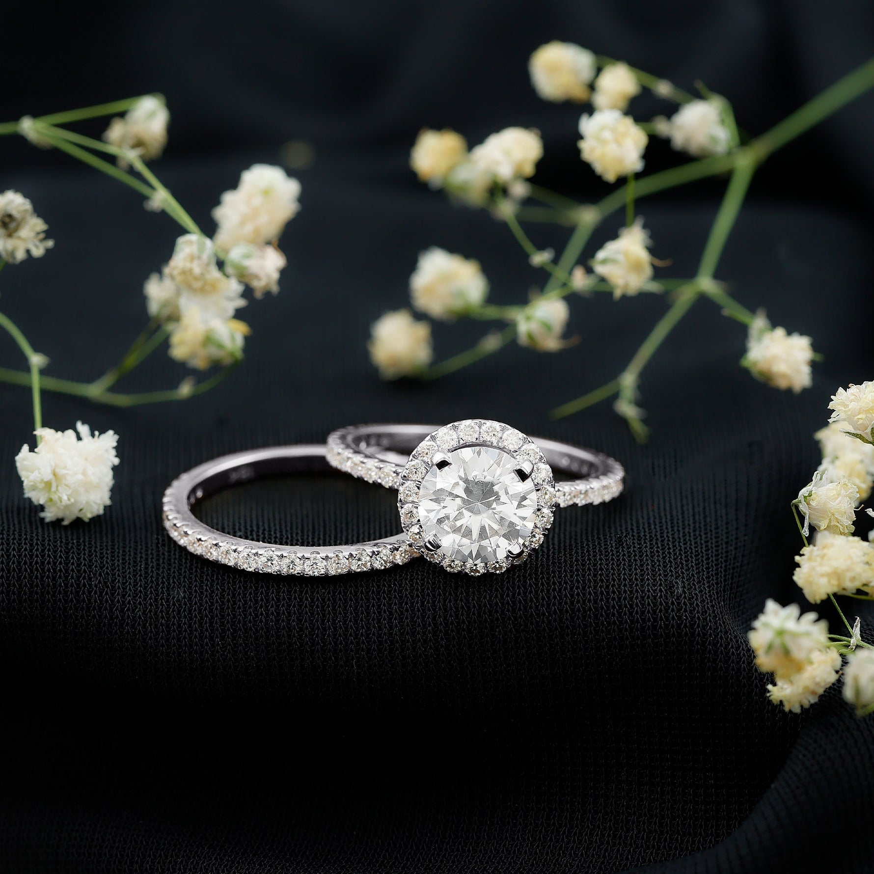 Lab Grown Diamond Halo Bridal Ring Set for Women