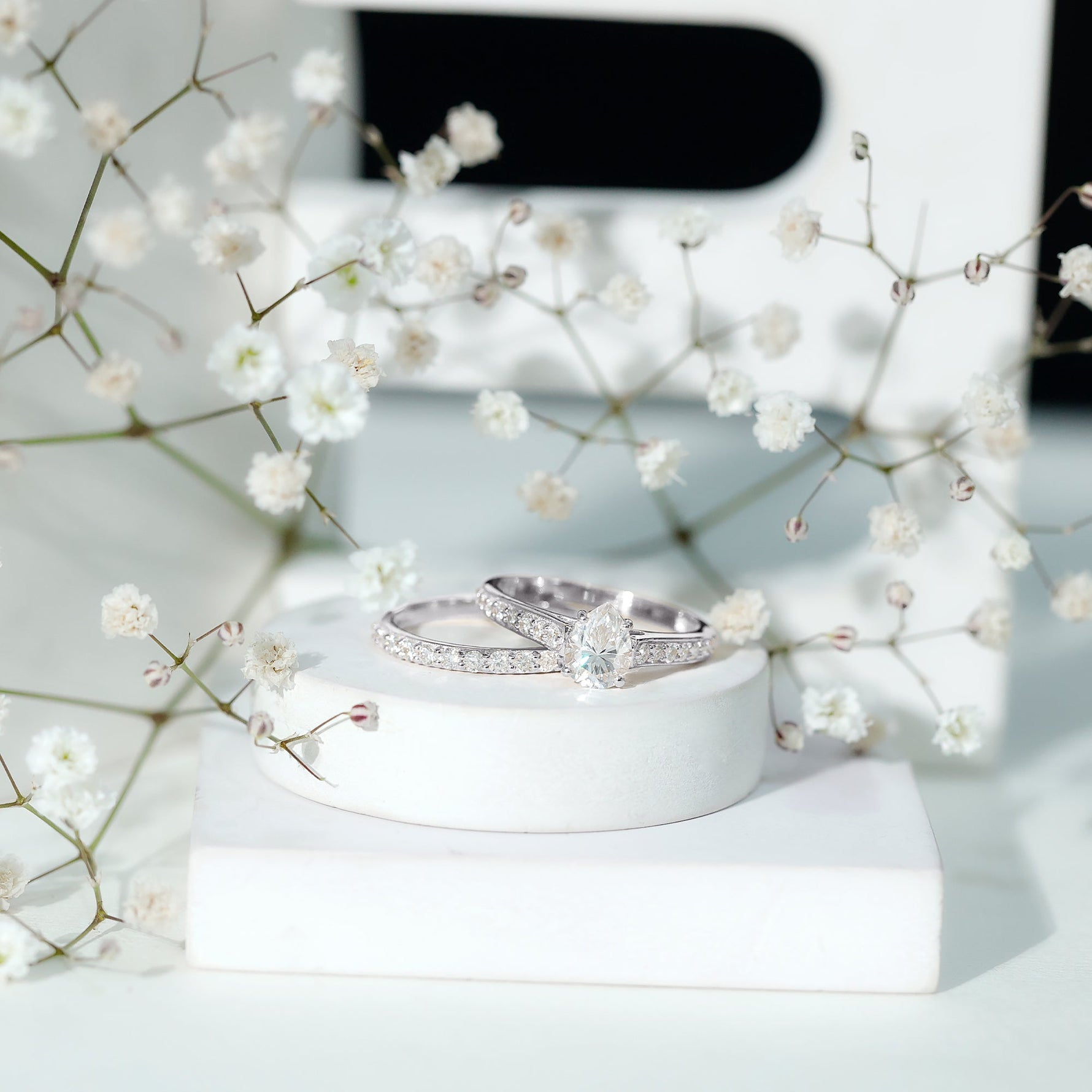 Pear Cut 6X8 MM Lab Grown Diamond Marriage Ring Set for Women