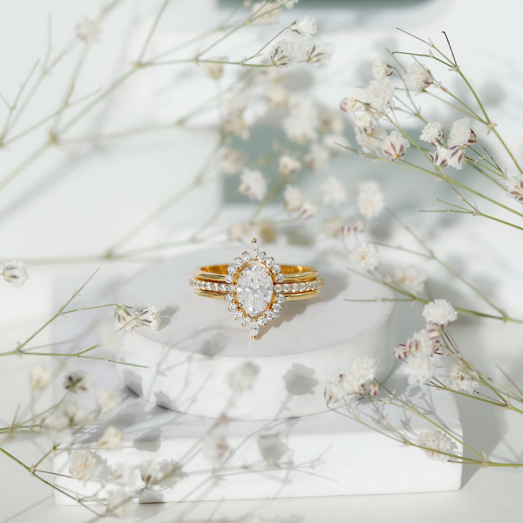 Certified Lab Grown Diamond Vintage Engagement Ring Set With 3 Pieces