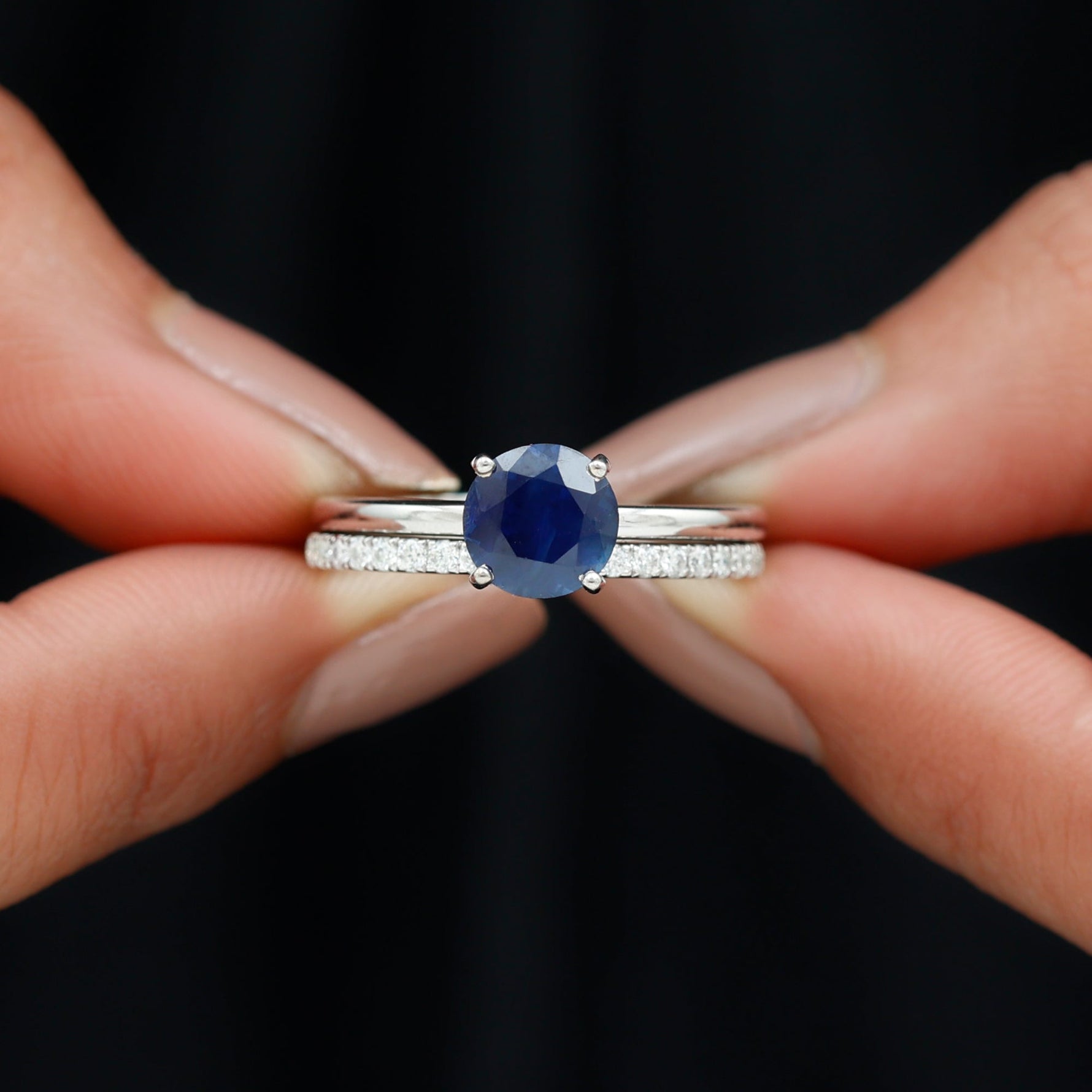 8mm Round Shape Lab Created Blue Sapphire Solitaire Wedding Ring Set with Diamond Band