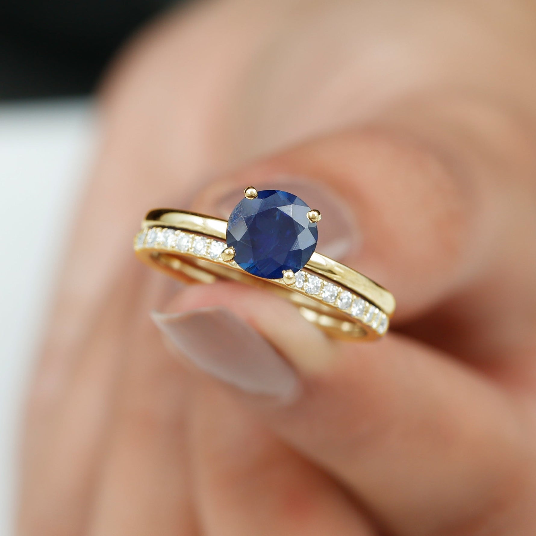 8mm Round Shape Lab Created Blue Sapphire Solitaire Wedding Ring Set with Diamond Band