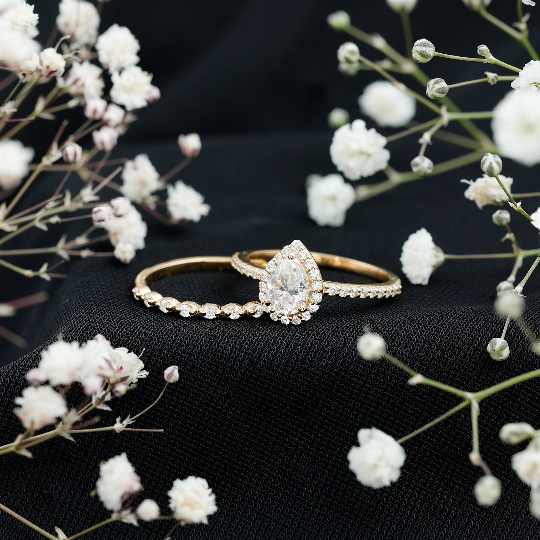 1.75 CT Moissanite Teardrop Wedding Ring Set with Halo