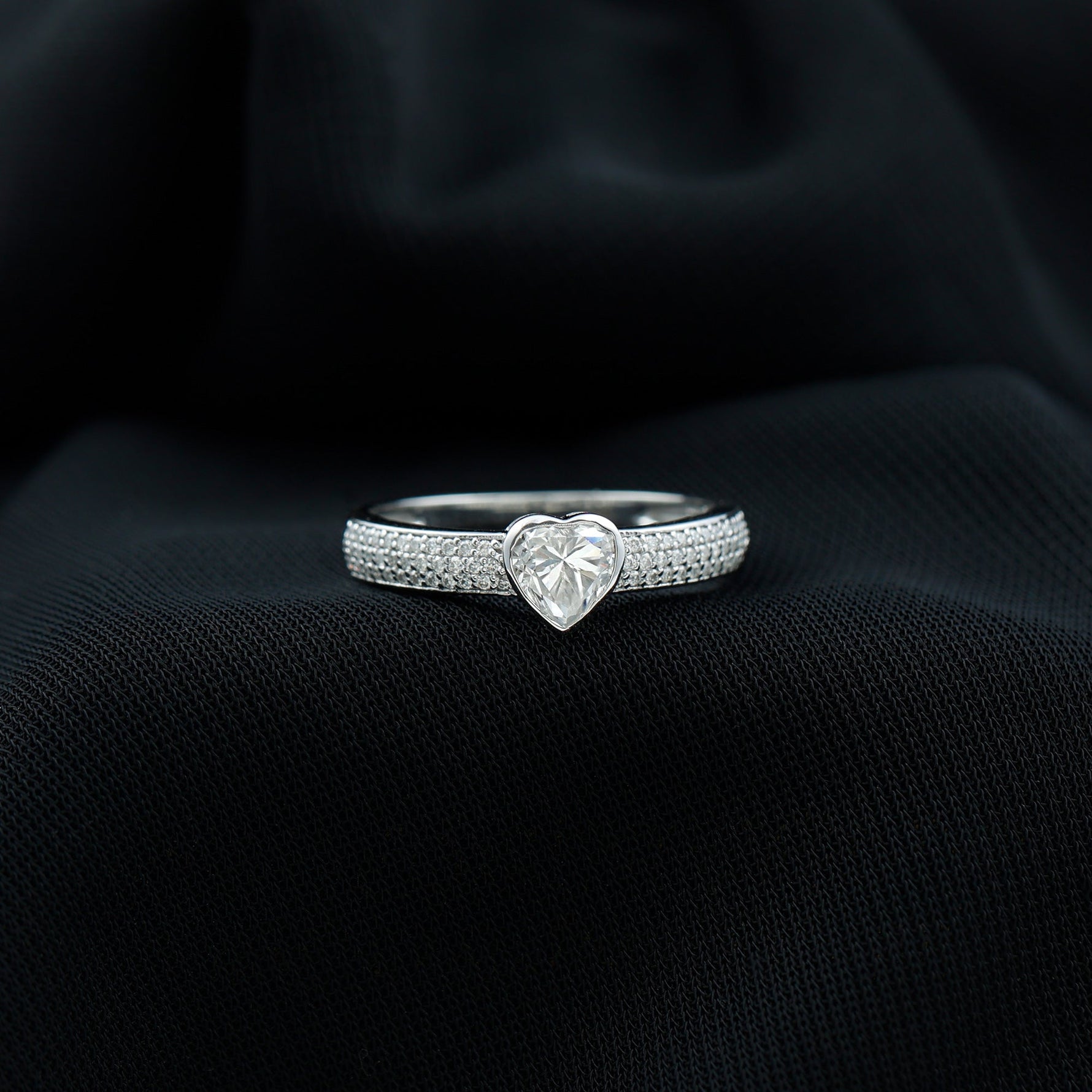 Heart Shape Lab Grown Diamond Solitaire Ring with Side Stones