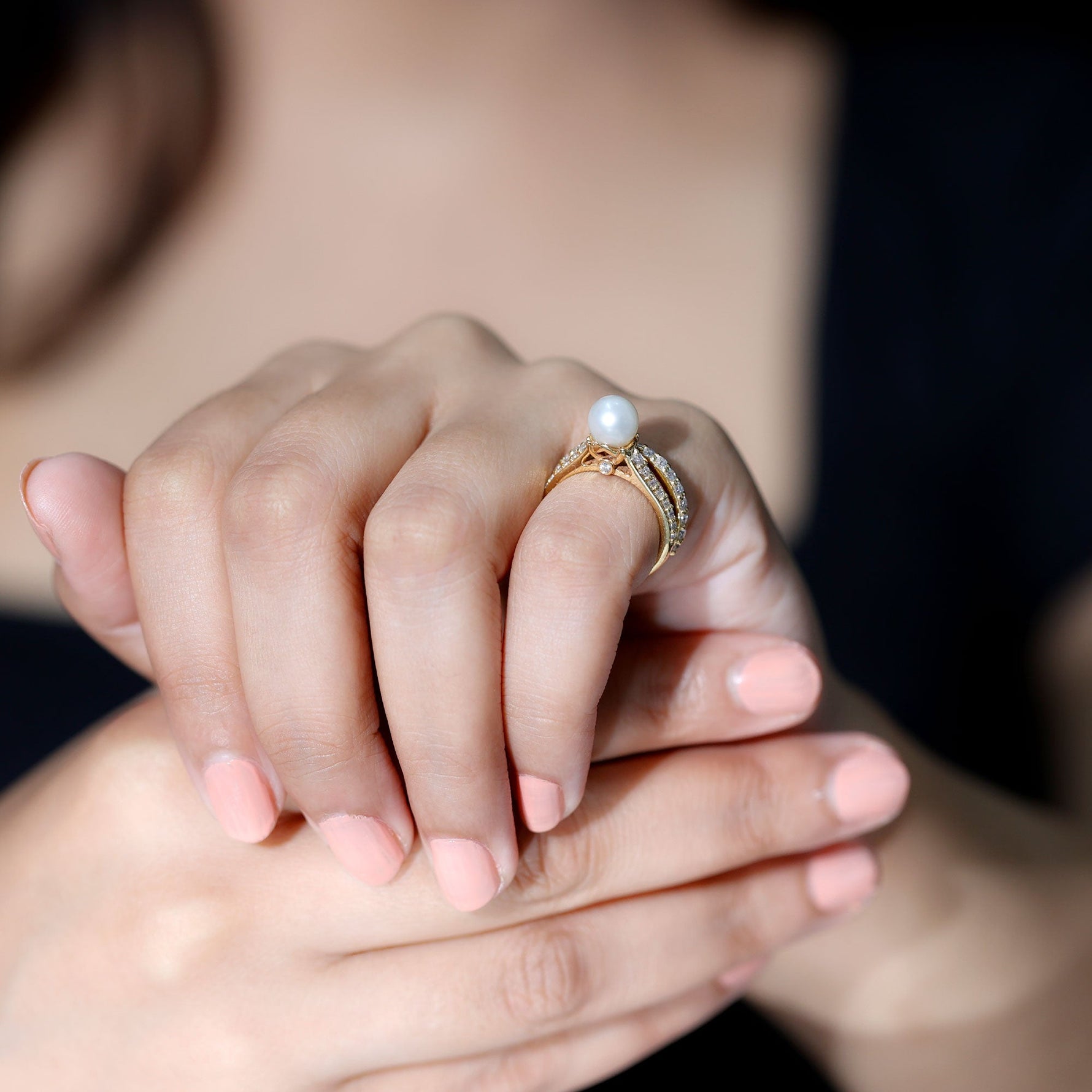 Classic Freshwater Pearl and Moissanite Wedding Ring Set