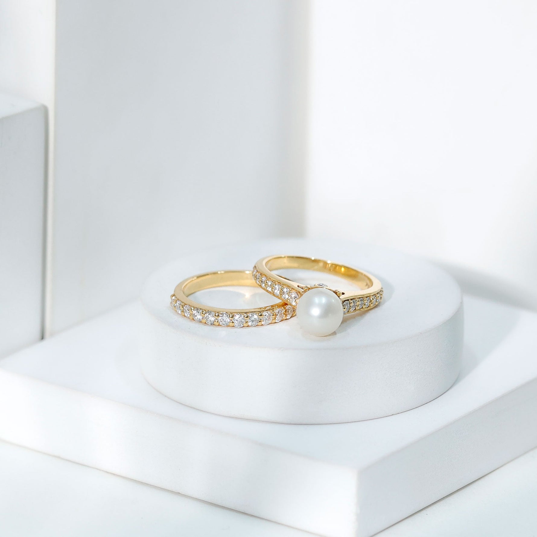 Classic Freshwater Pearl and Moissanite Wedding Ring Set