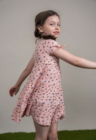 Glamourous Grace