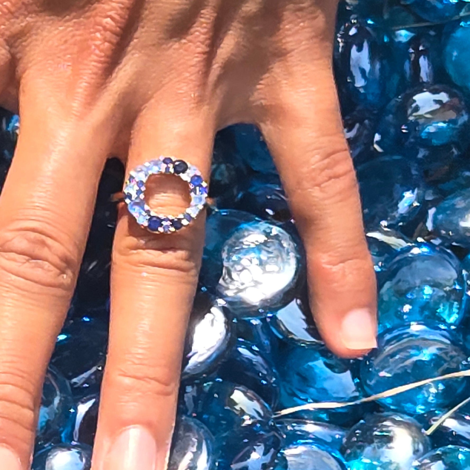 Seaside Statement Ring in Gold - Stunning Shades of Blue, Perfect for Your Vacation