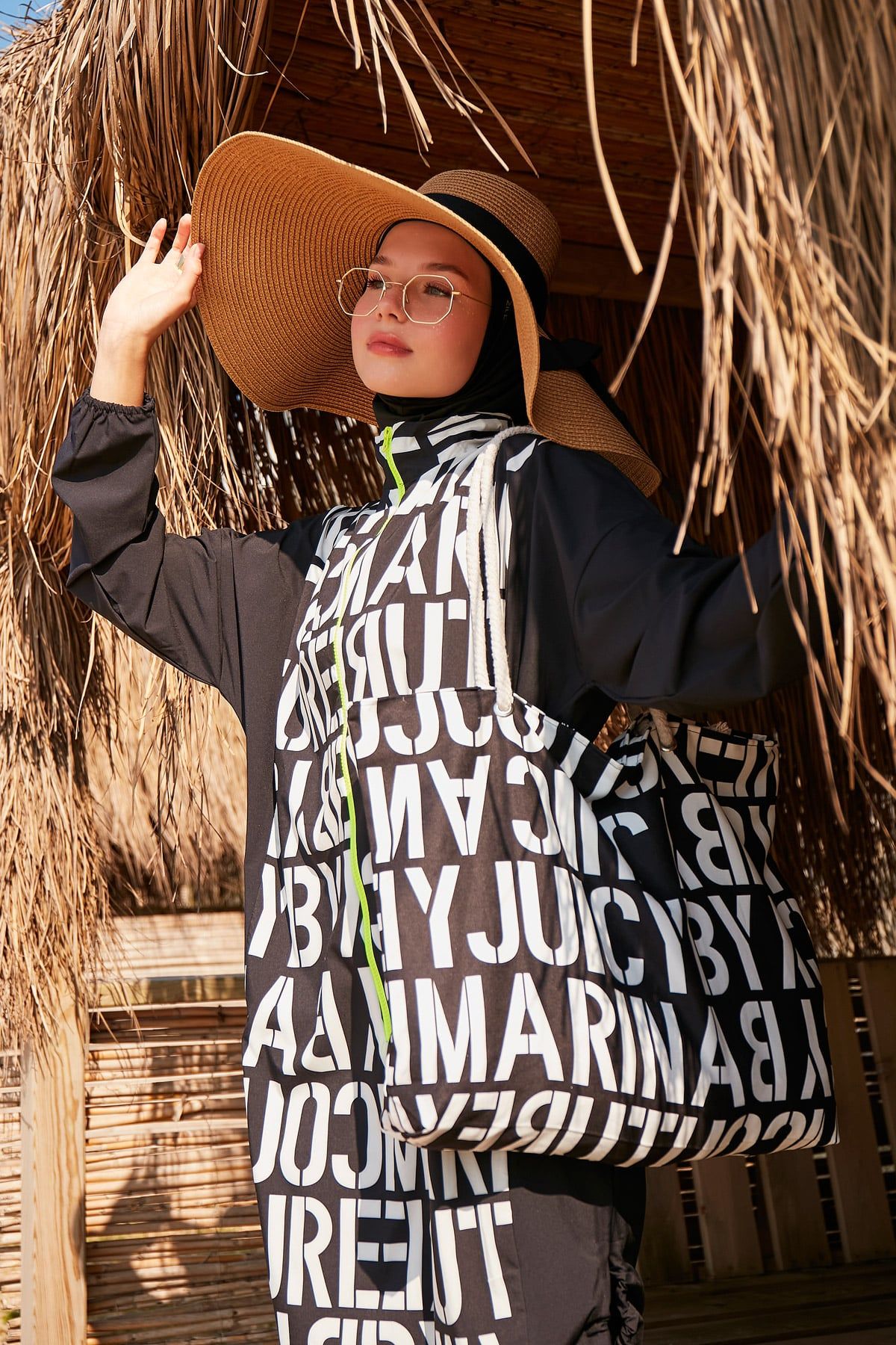 Black Beach Bag C2301 Marina Modest