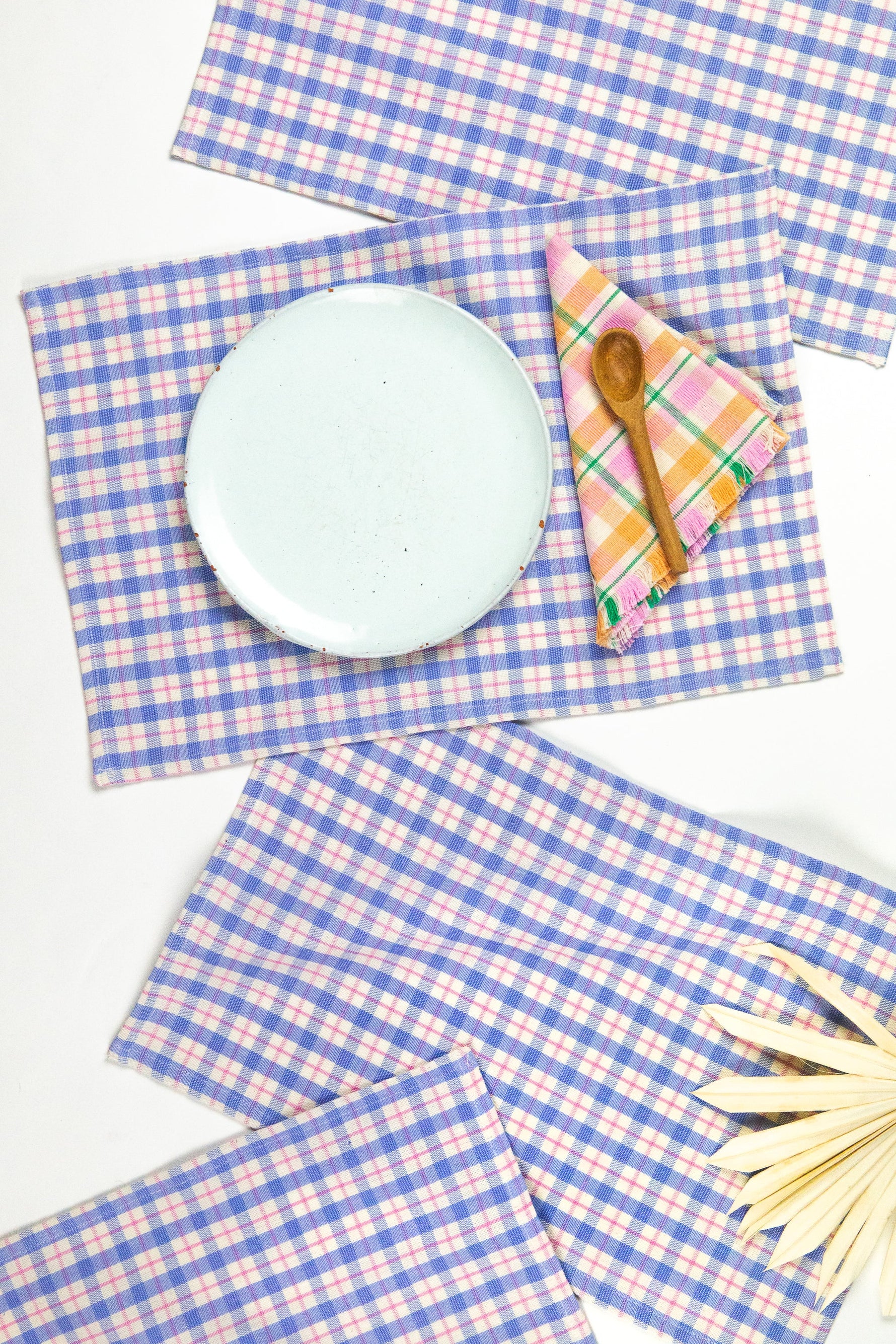 Sofia Plaid Placemat in Periwinkle Blue and Pink