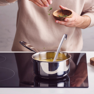 Maestro Tri-Ply Stainless Steel Saucepan with Lid - 1.7 Qt. - By Baano