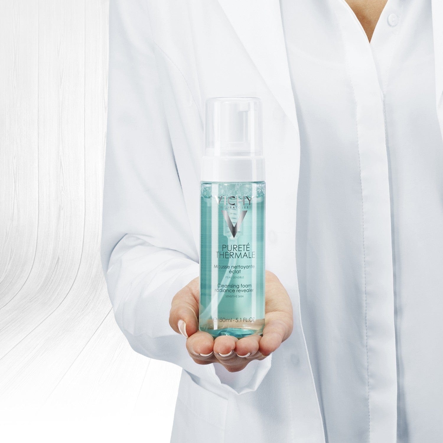 Vichy Purete Thermale Eau Moussant Cleansing Foam 150 ml - By Baano